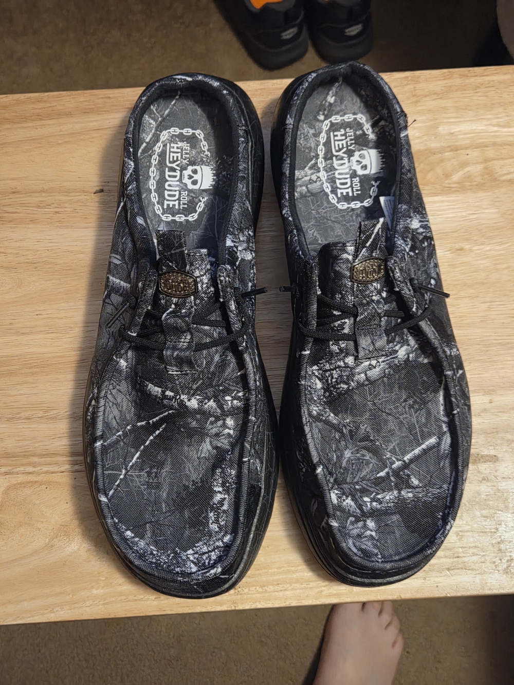 Jelly Roll Hey Dude Slides Mens Size 15  worn twice Like New